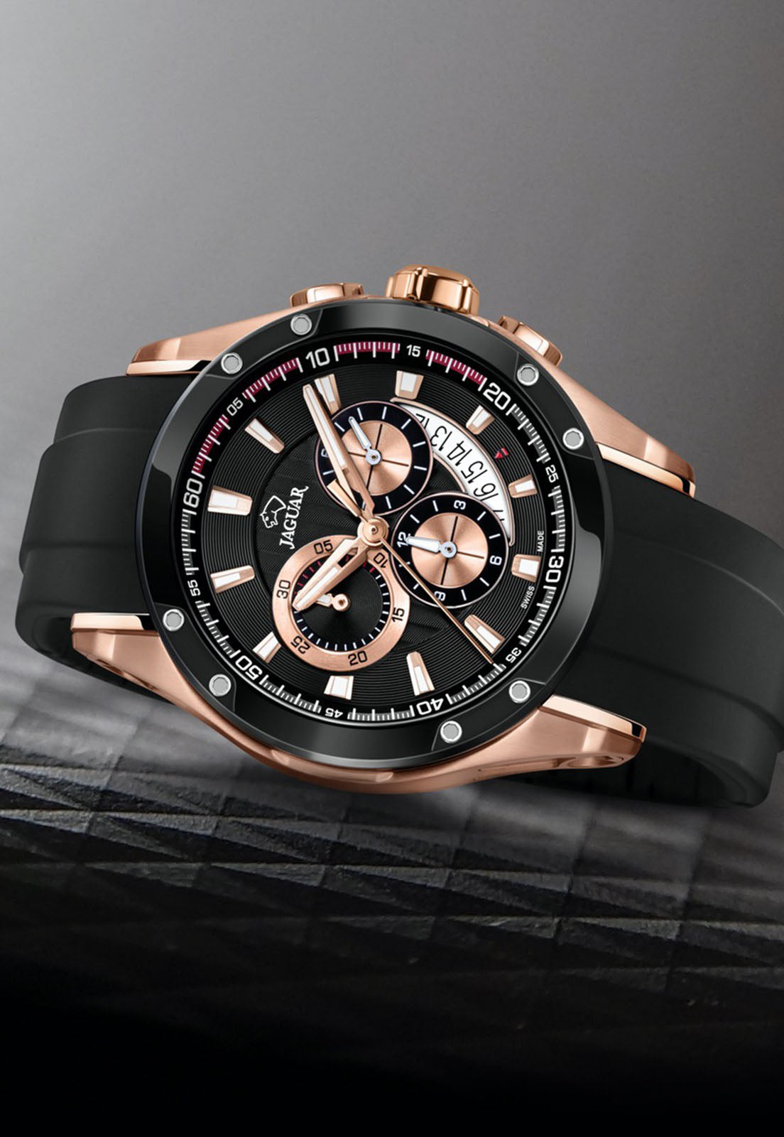 Reloj Jaguar Special Edition Hombre Negro y Rosado Cronógrafo J691/1